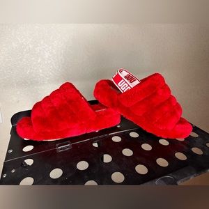 UGG Women's Fluff Yeah Slide Slipper, Ribbon Red, 8